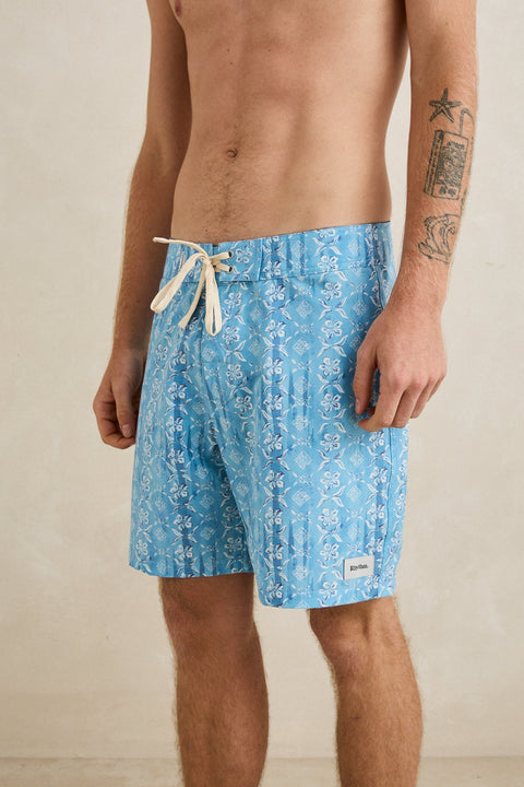 RHYTHM - Bayu Trunk