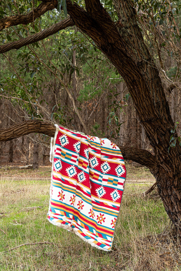 Neve Luxe Throw Rug