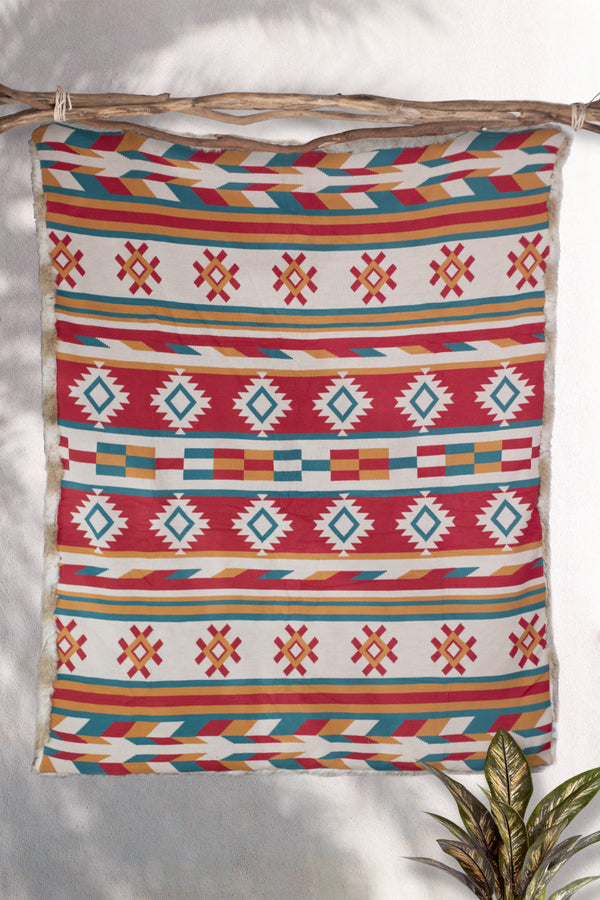 Neve Luxe Throw Rug