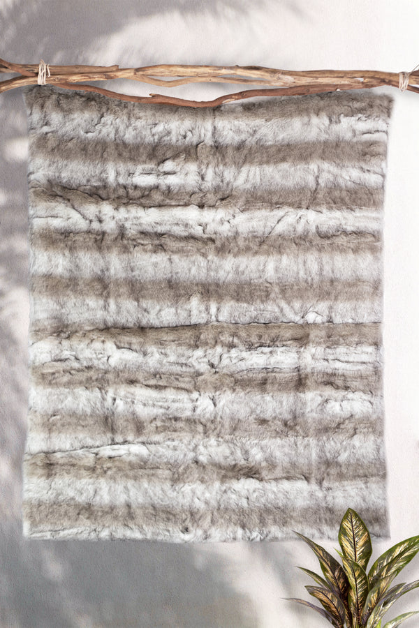 Neve Luxe Throw Rug
