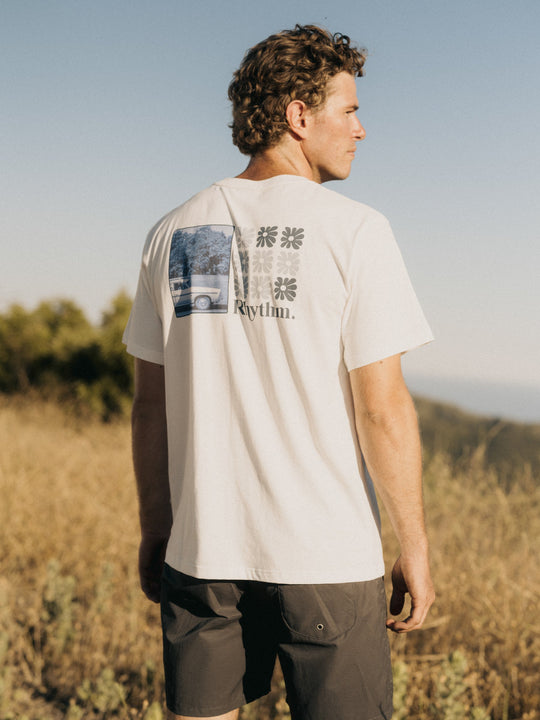 RHYTHM - High Beaming Vintage Ss T-Shirt Off White
