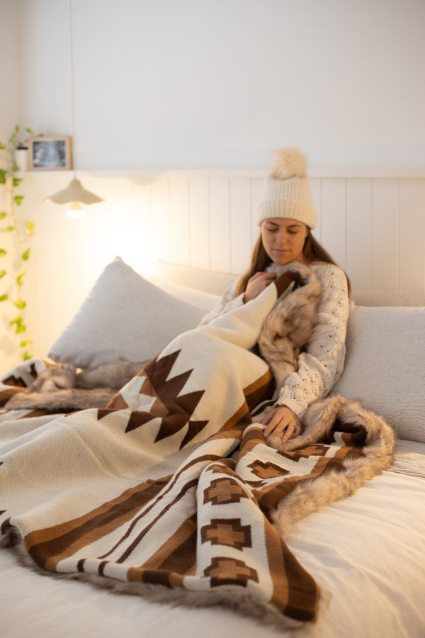 Yule Luxe Throw Rug