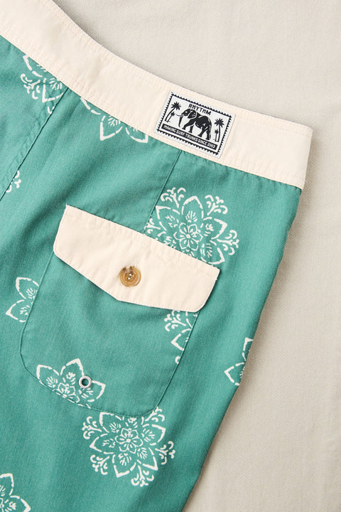 RHYTHM Doily Heritage Trunk Pine